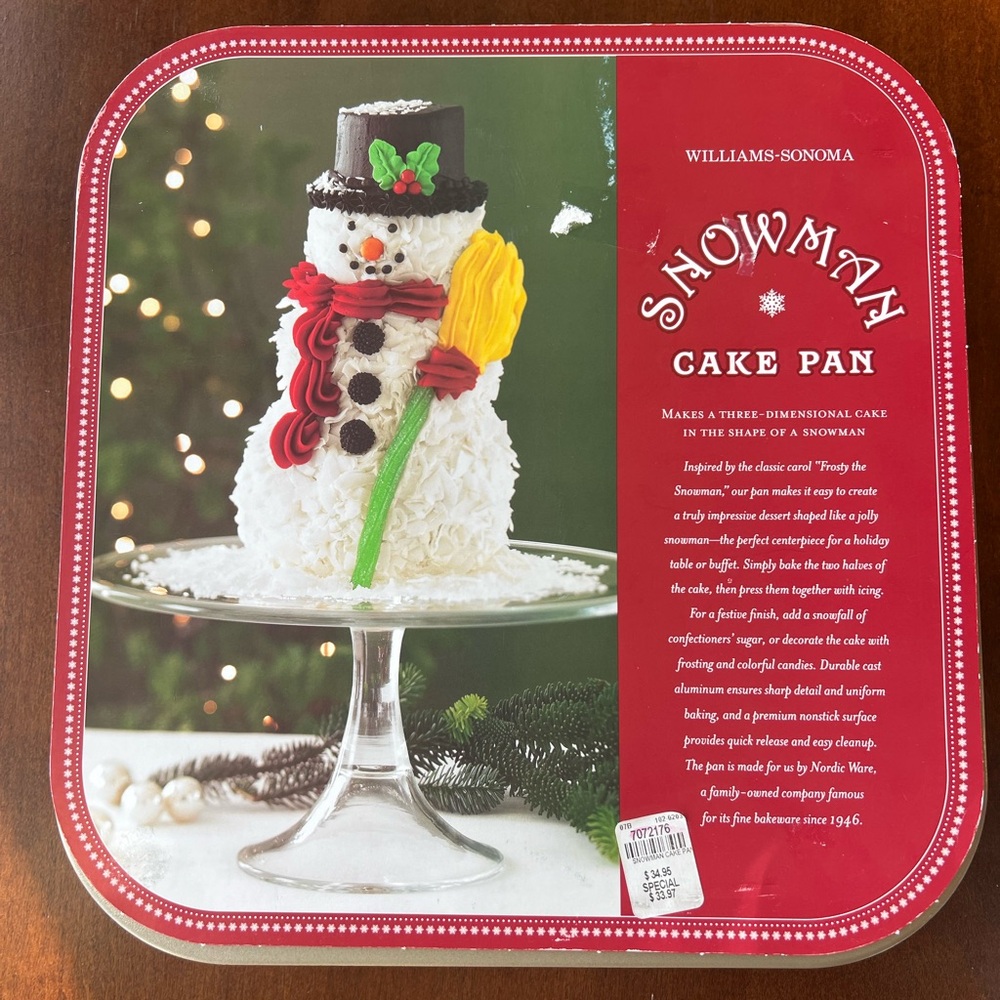 NWT - Williams-Sonoma Festive Snowman Cake Pan Nordic Ware